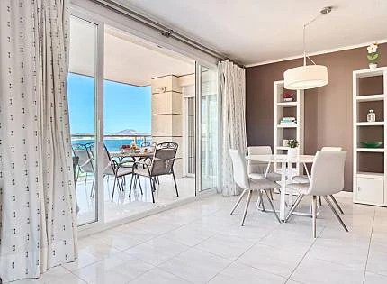 Apartamento en alquiler anual con preciosas vistas al mar - Calpe