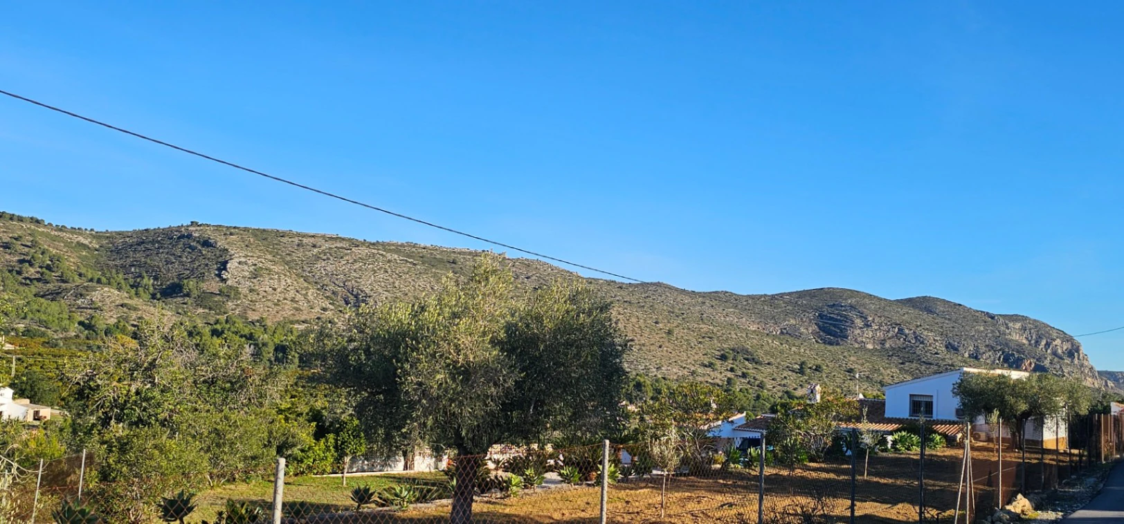 Betoverende finca in Benissa: natuur, privacy en de authentieke mediterraanse stijl.