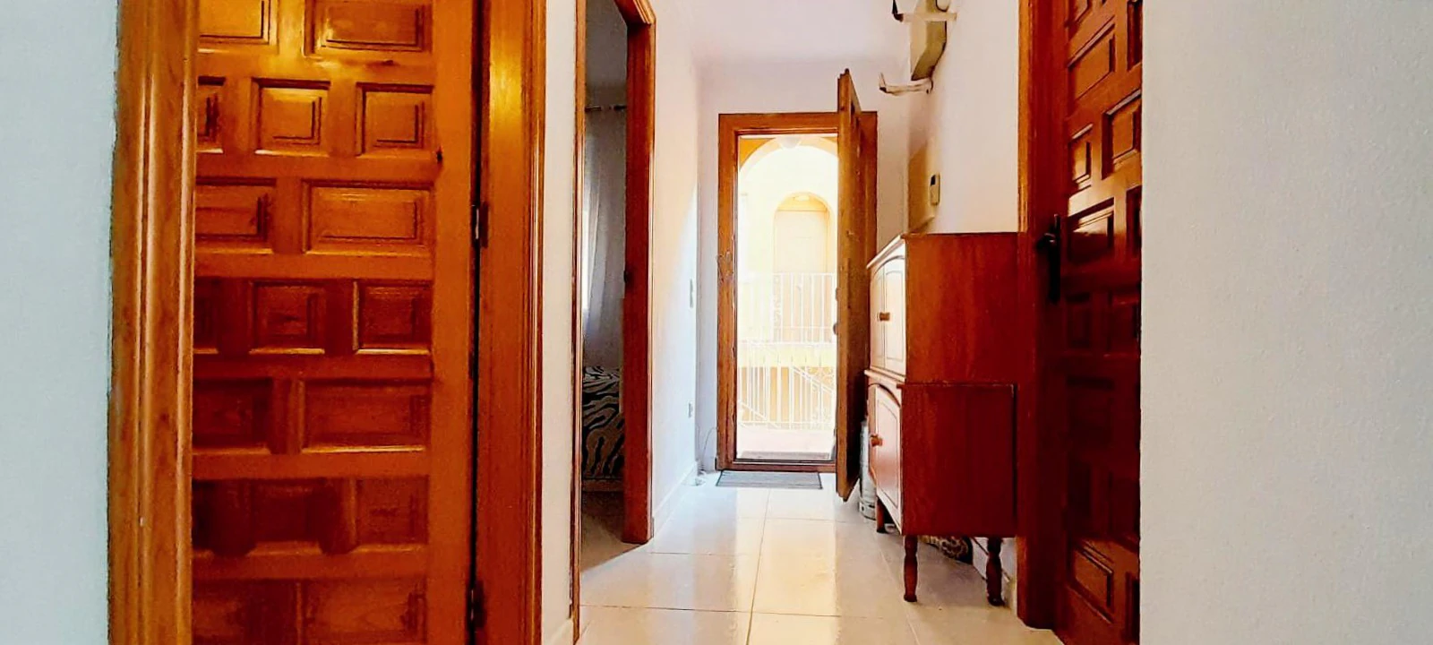 Adosado con encanto en Cumbre del Sol – Tu refugio entre montaña y mar