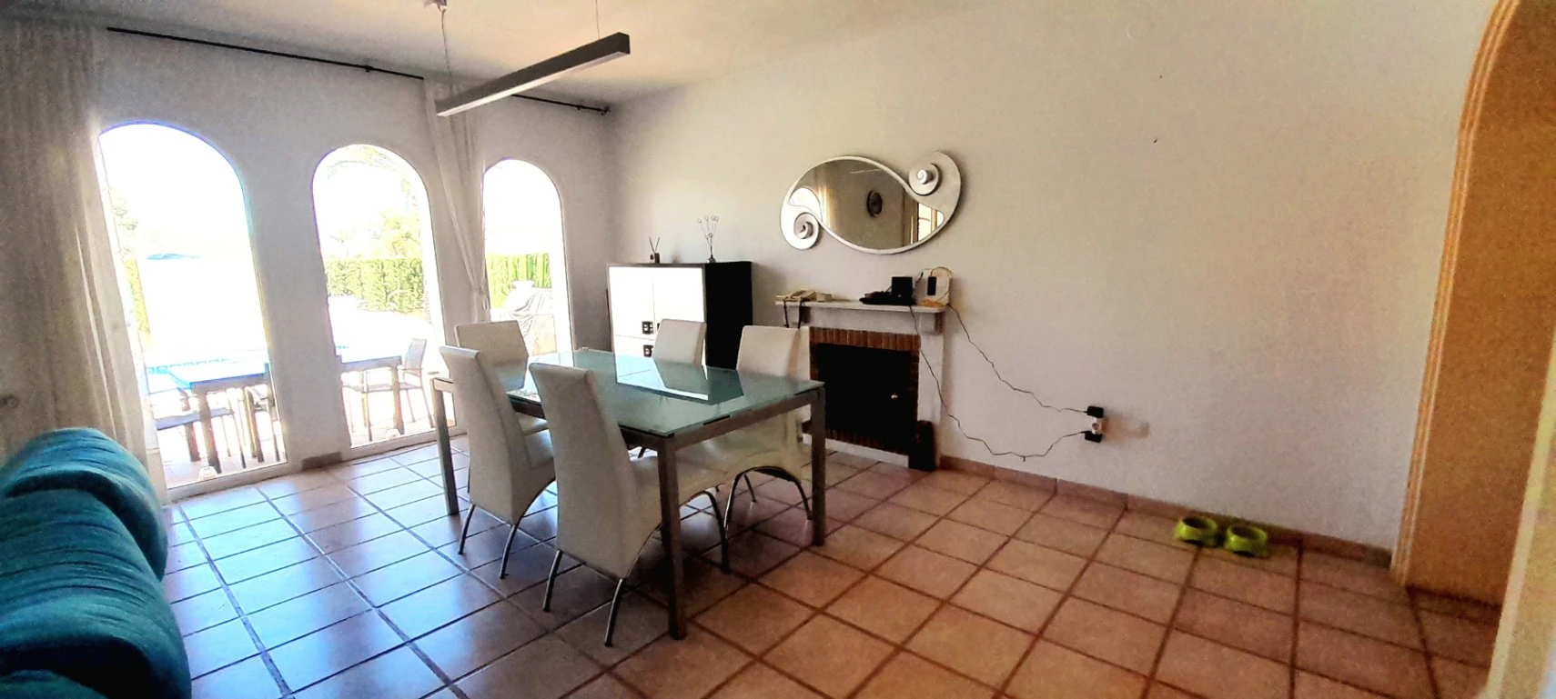 Chalet amplio y tradicional - Denia