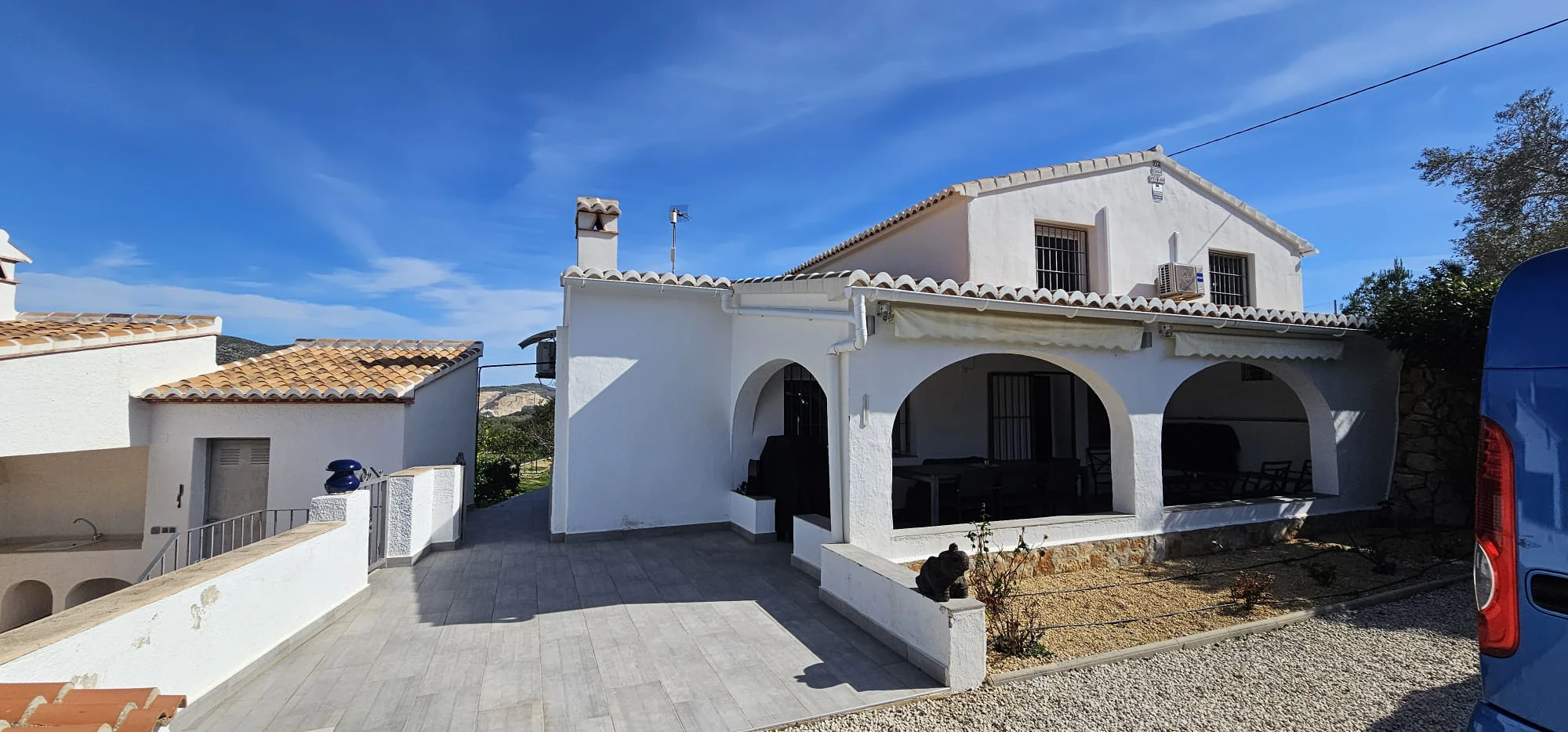 Betoverende finca in Benissa: natuur, privacy en de authentieke mediterraanse stijl.