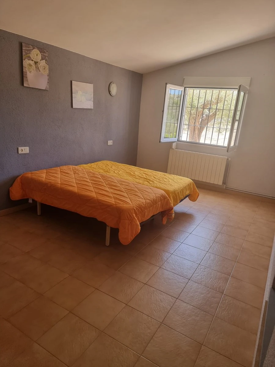 Betoverende finca in Benissa: natuur, privacy en de authentieke mediterraanse stijl.