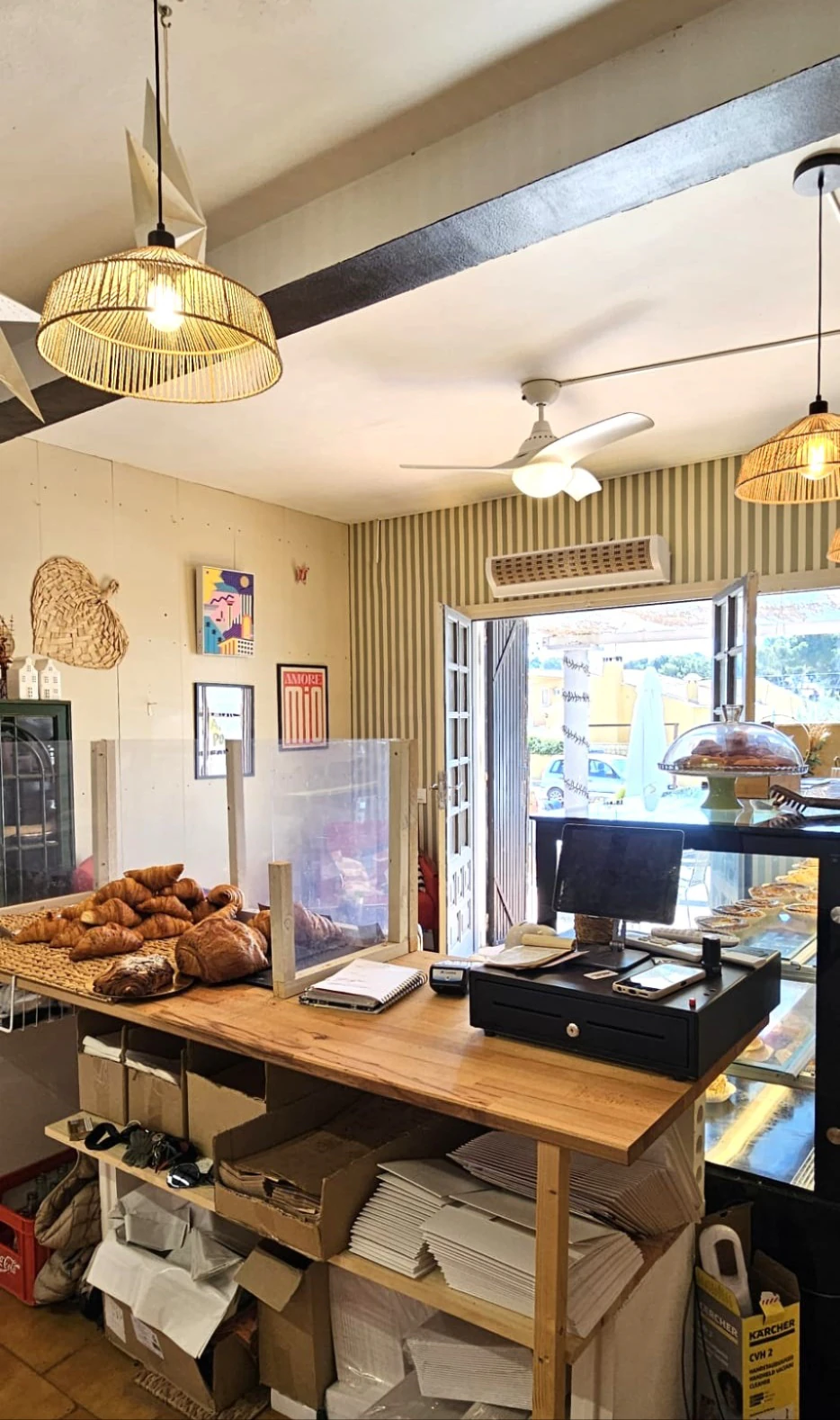 Traspaso de local comercial - Moraira
