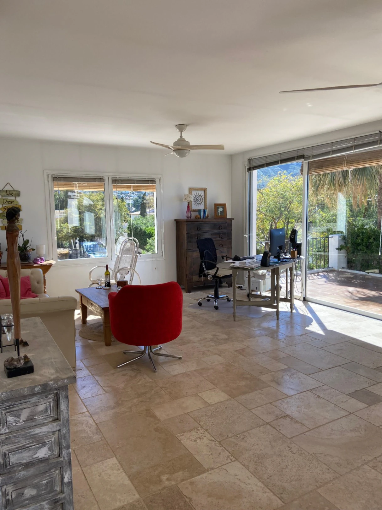 Villa Ibicenca con vistas panorámicas al Mar y a la Montaña en Dénia