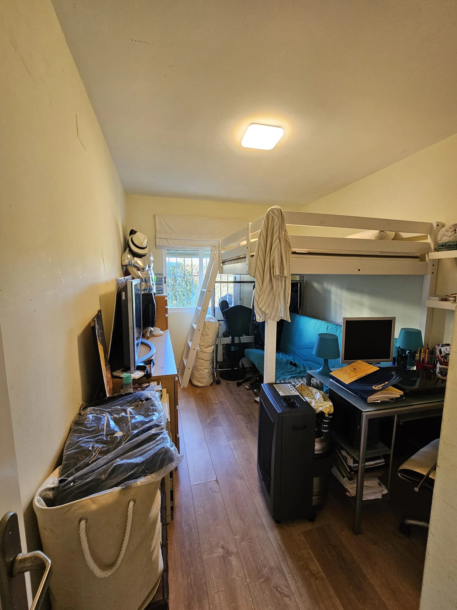Mediterrane charme op enkele stappen van de zee: tussenwoning in Las Marinas - Denia