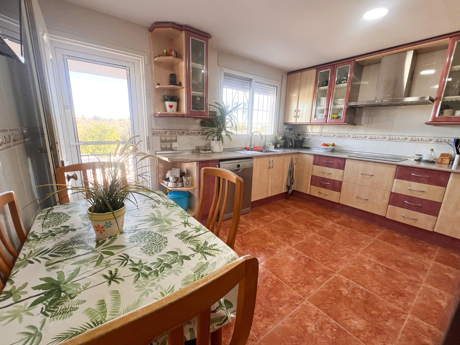 Finca te verkoop in Alicante
