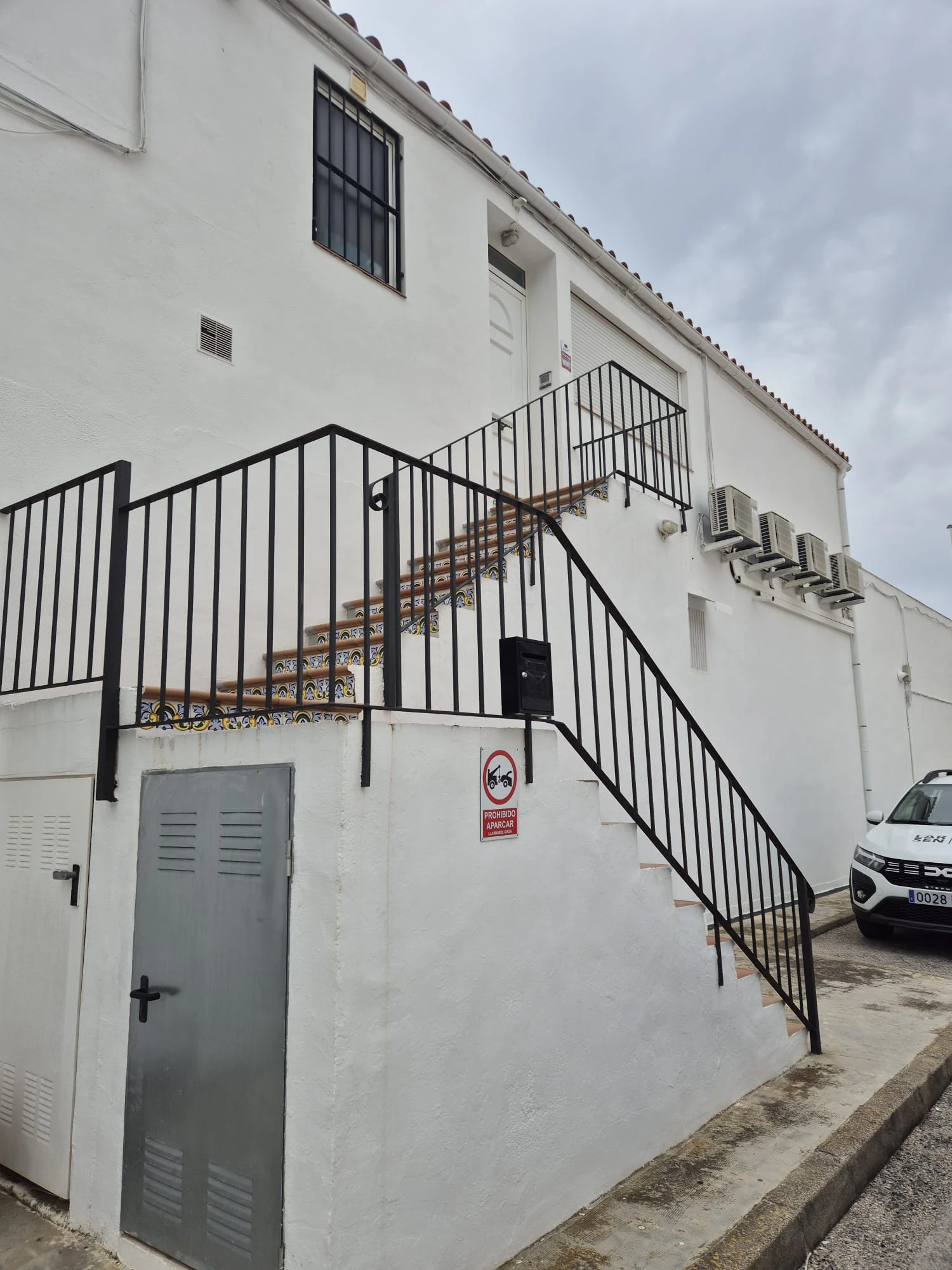 Exclusivo apartamento reformado con vistas al mar en Moraira – Alquiler anual