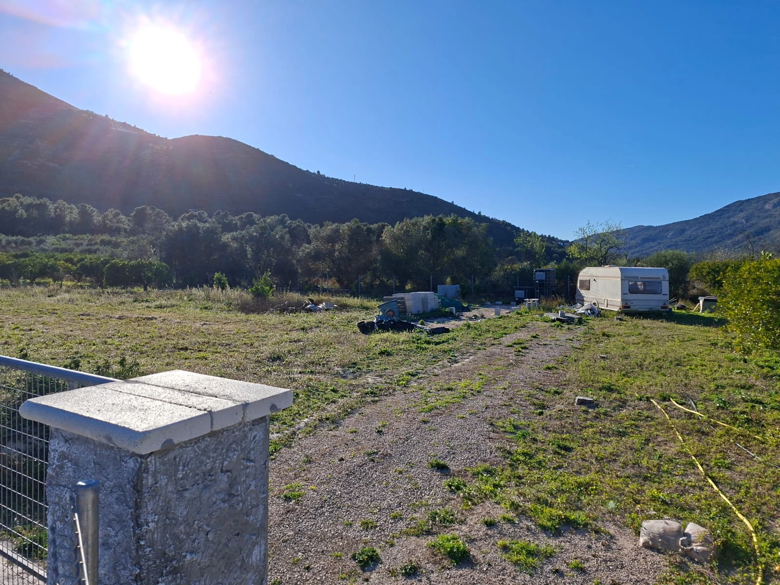 Se venden varias parcelas unificadas con un total de 24158 m² en Benigembla,