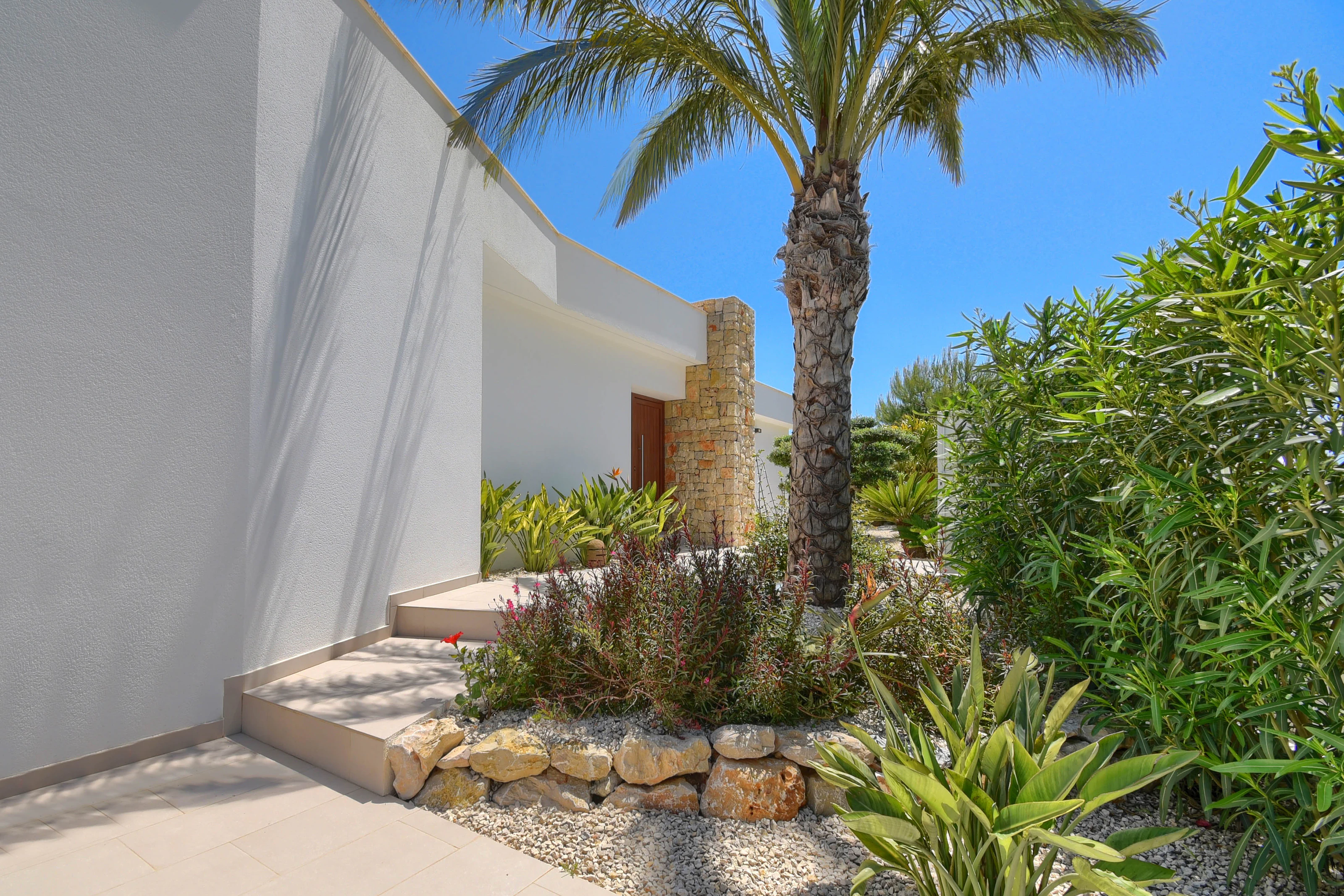 Villa de lujo con vistas panorámicas al mar - Estilo moderno
