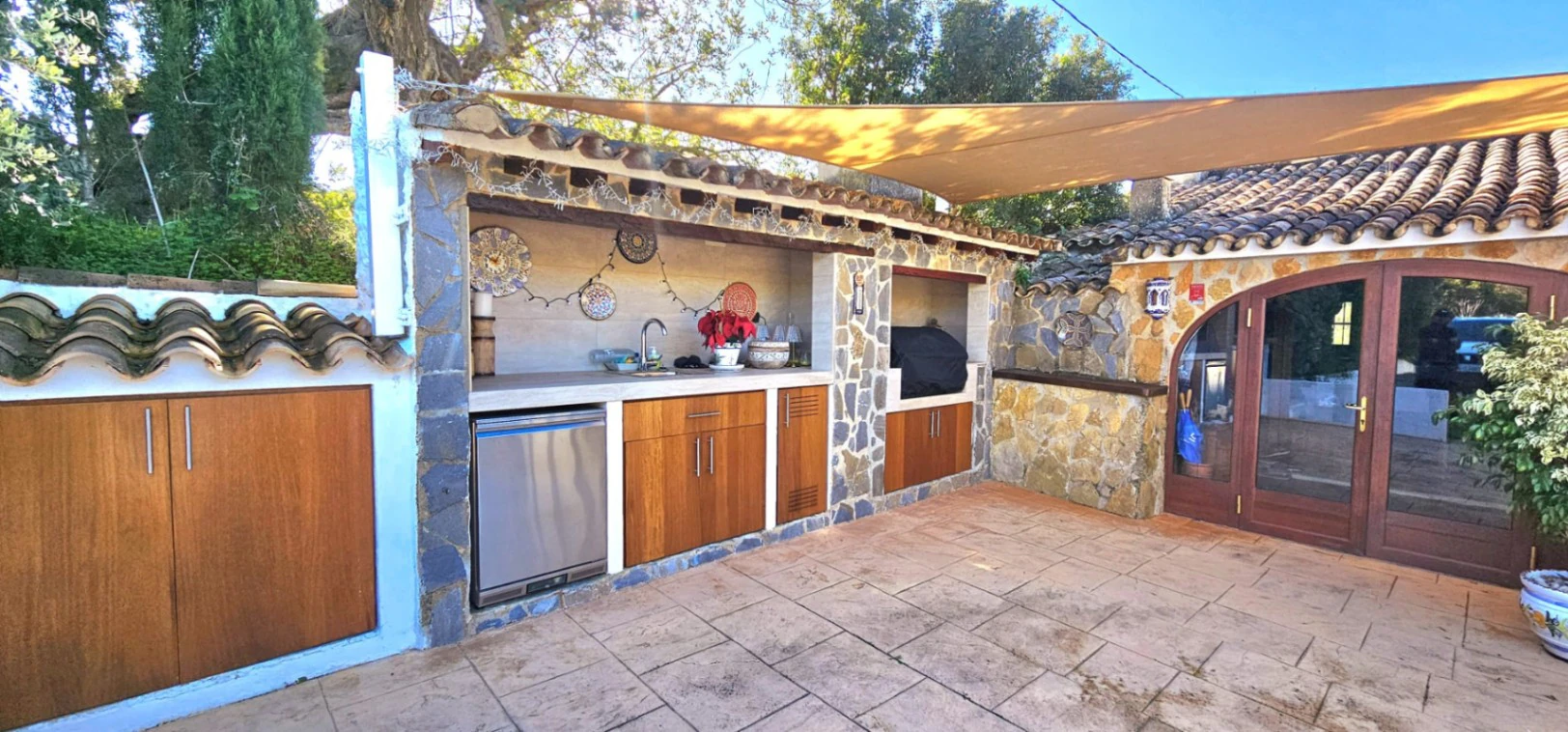 Charmante finca in Canor, Benissa: natuur, comfort en een vrij uitzicht