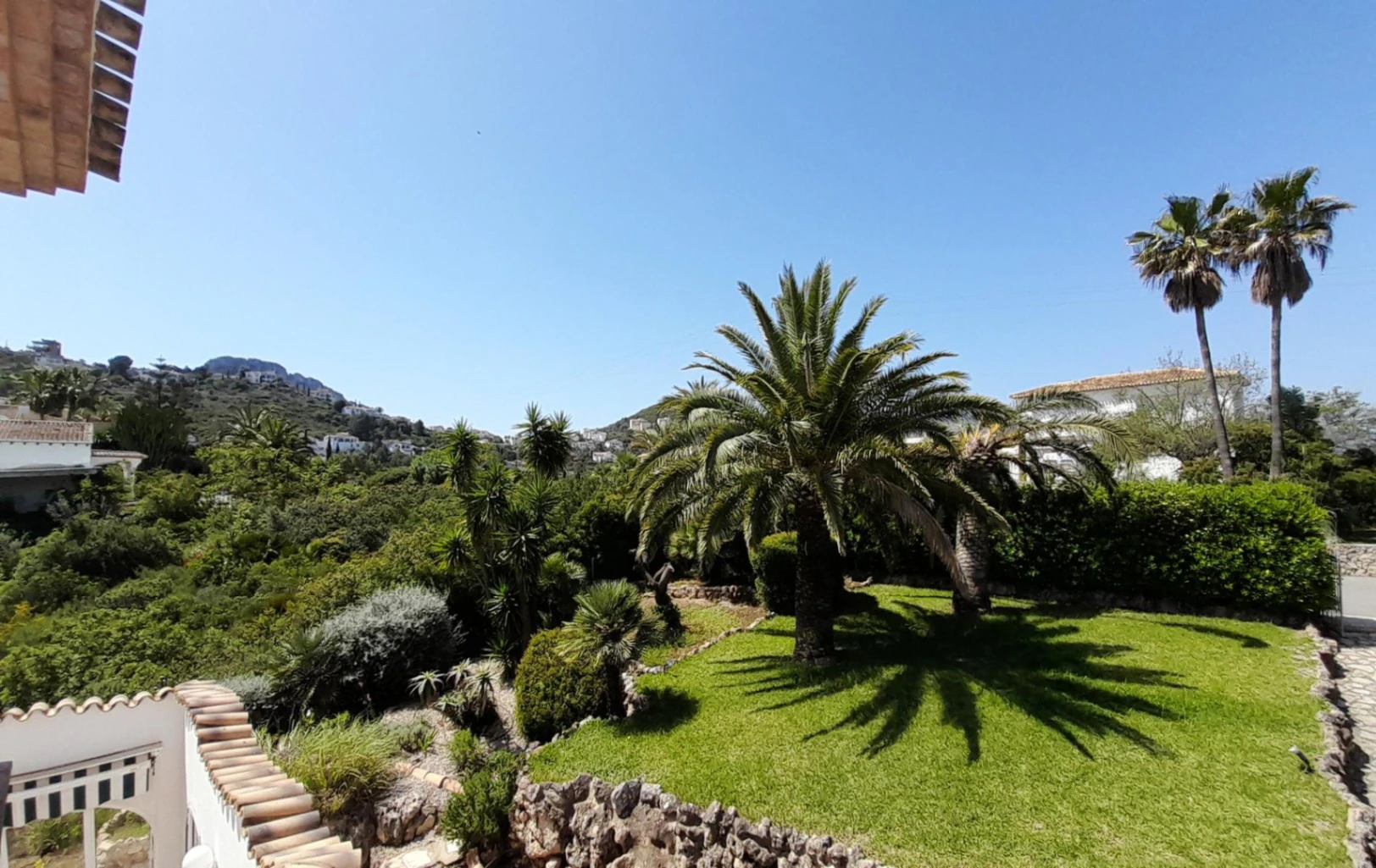 Hermosa villa tradicional con parcela adyacente de 979m2 - Monte Pego, Dénia