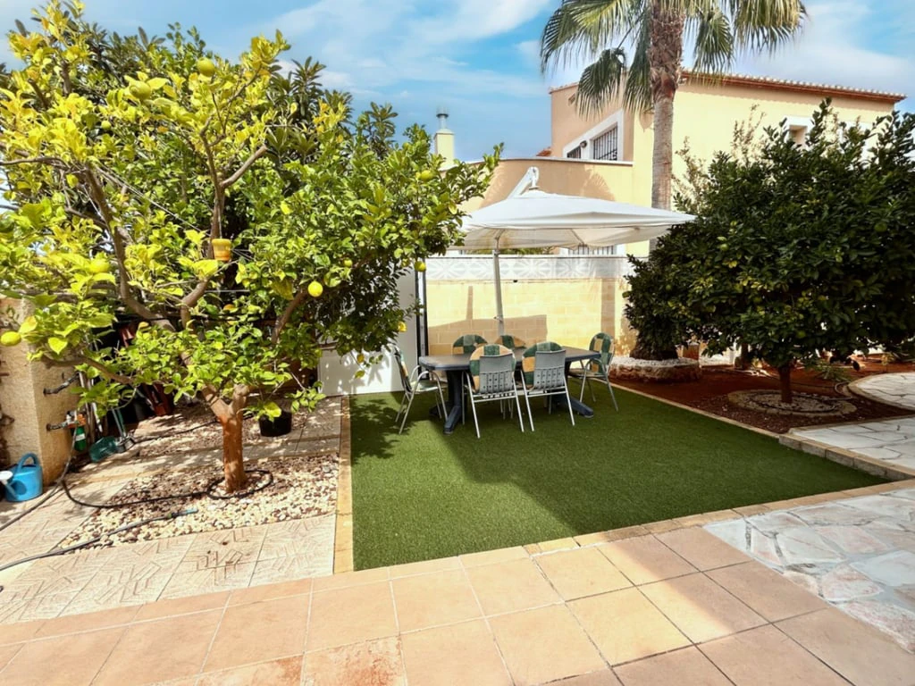 Casa unifamiliar en venta en Dénia