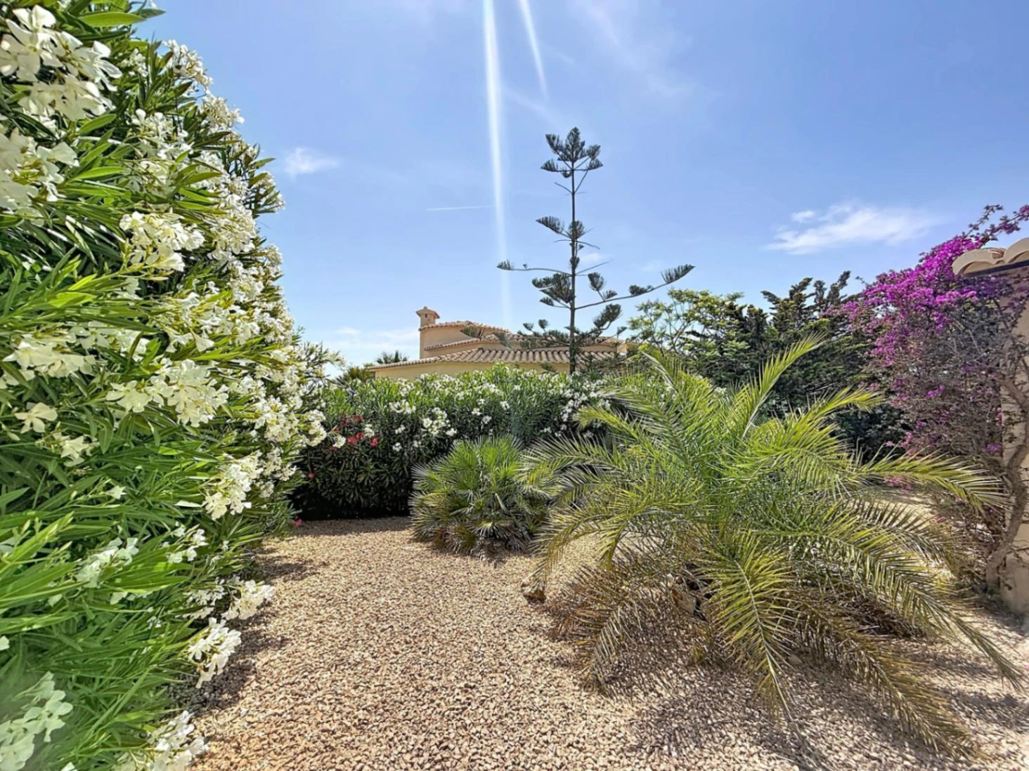 Villa en residencial magnolias cumbre del sol costa blanca norte