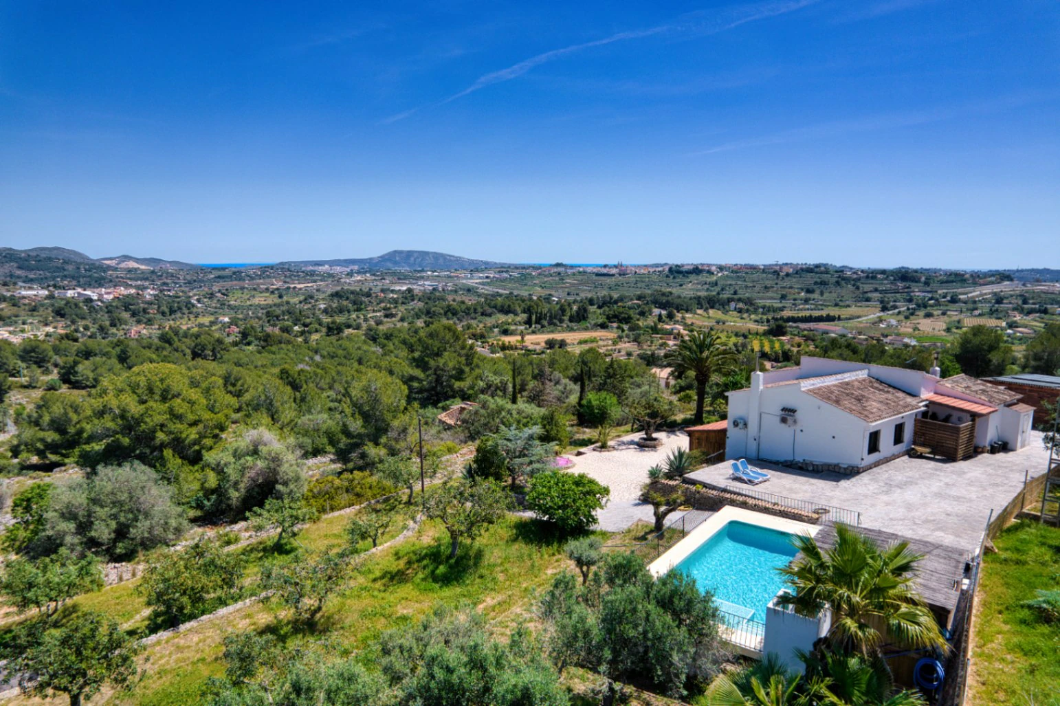Luxury Countryside Villa for Sale in Benissa with Sea Views, Guest Apartment  4,000m² Plot