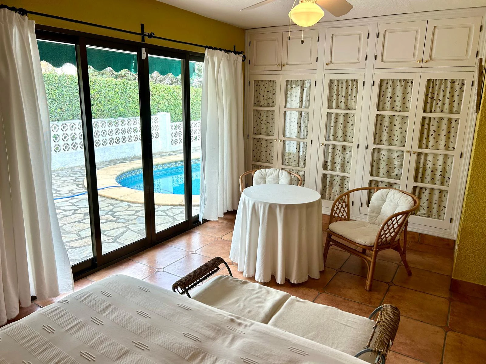 Villa mediterránea con encanto y vistas abiertas al Montgó – Jávea