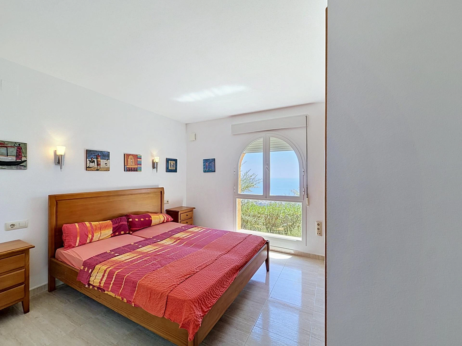 Apartamento dúplex en Pueblo Panorama, Cumbre del Sol, con vistas al mar y al Portet de Moraira