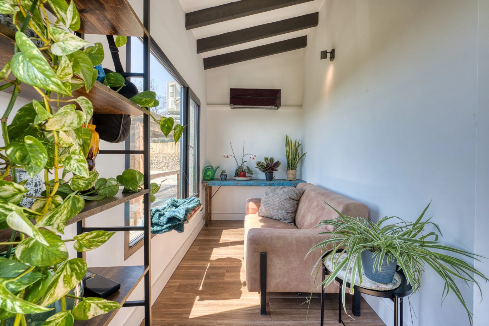Luxury Countryside Villa for Sale in Benissa with Sea Views, Guest Apartment  4,000m² Plot