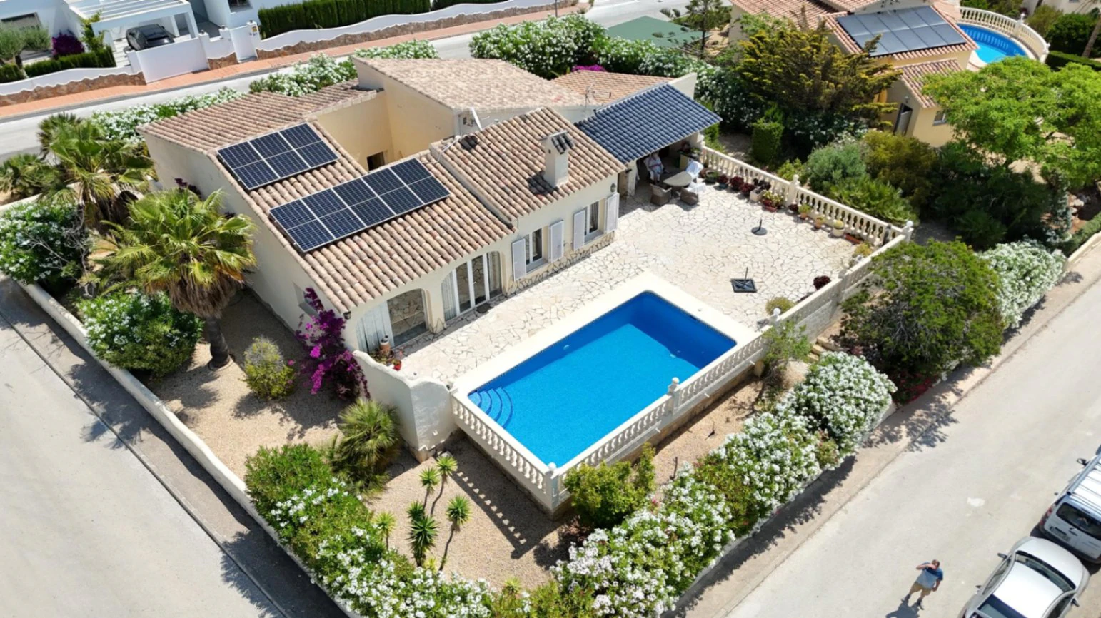 Villa en residencial magnolias cumbre del sol costa blanca norte