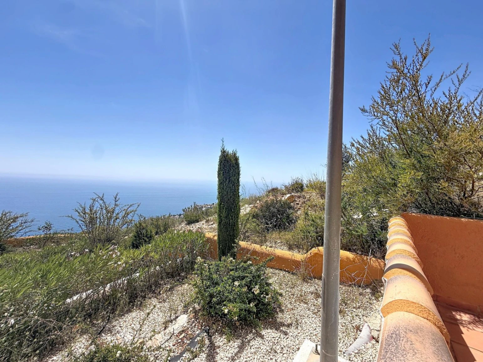 Apartamento dúplex en Pueblo Panorama, Cumbre del Sol, con vistas al mar y al Portet de Moraira