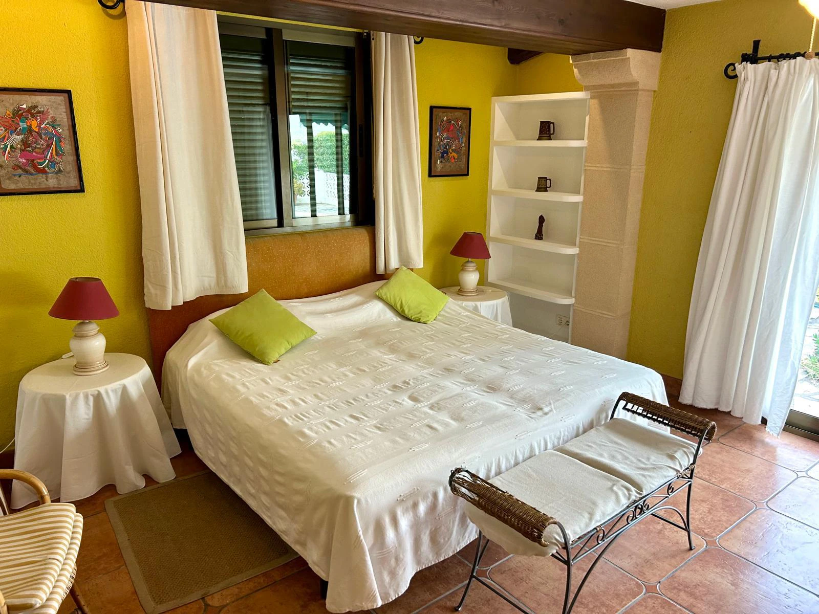 Villa mediterránea con encanto y vistas abiertas al Montgó – Jávea