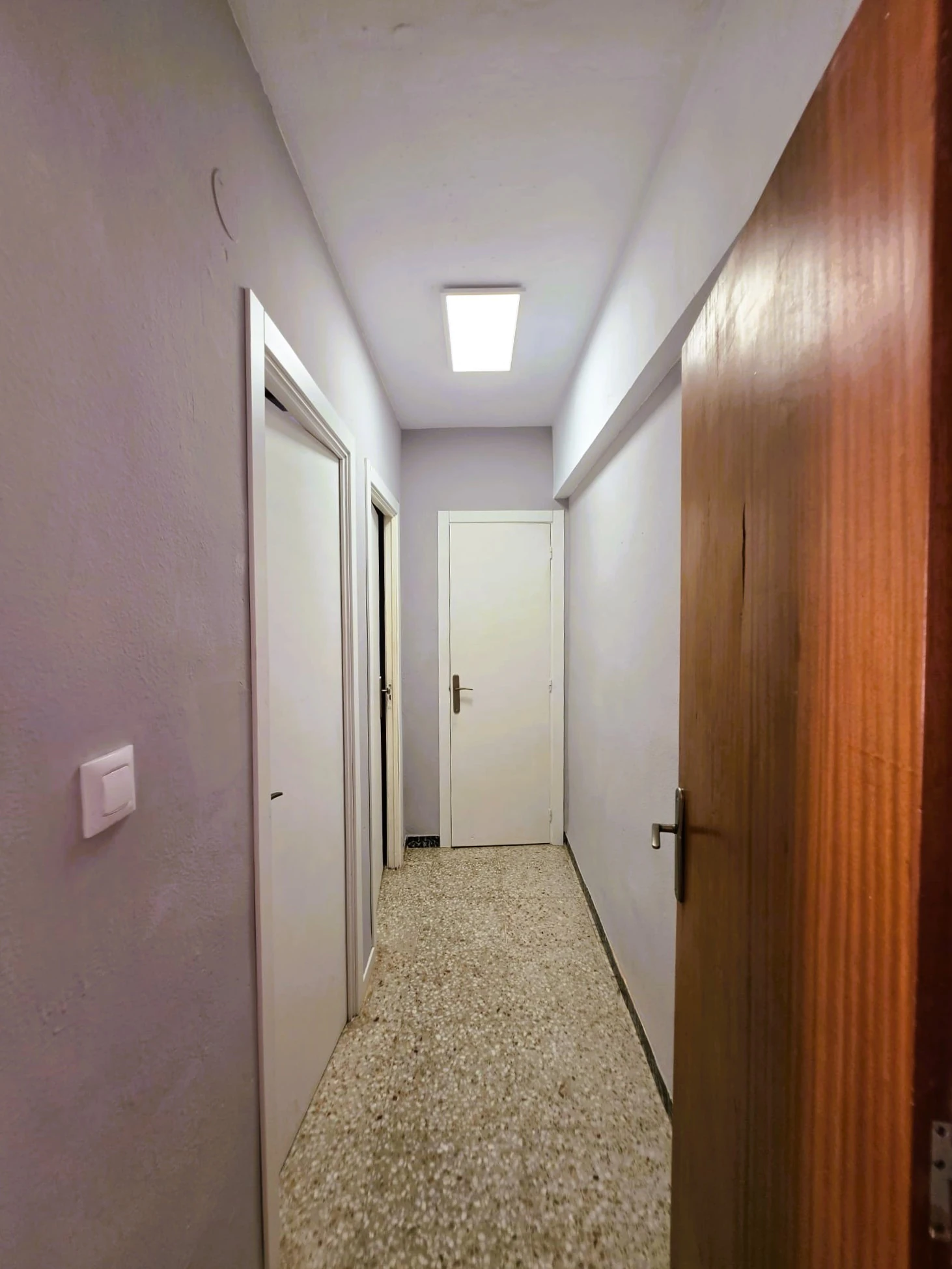 Amplio apartamento de 4 habitaciones en venta - Jalón