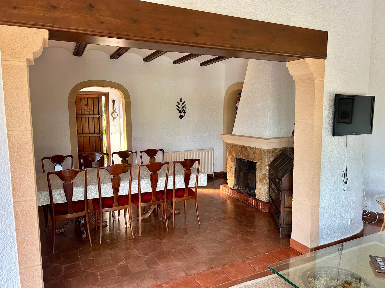Villa mediterránea con encanto y vistas abiertas al Montgó – Jávea