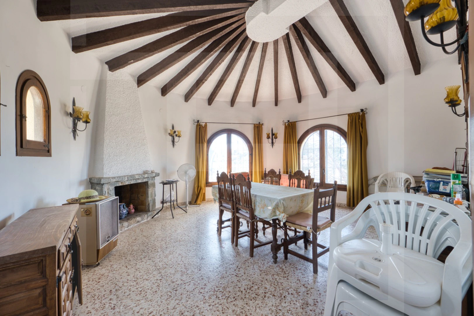 Villa mediterránea con vistas abiertas al mar en Montemar, Benissa