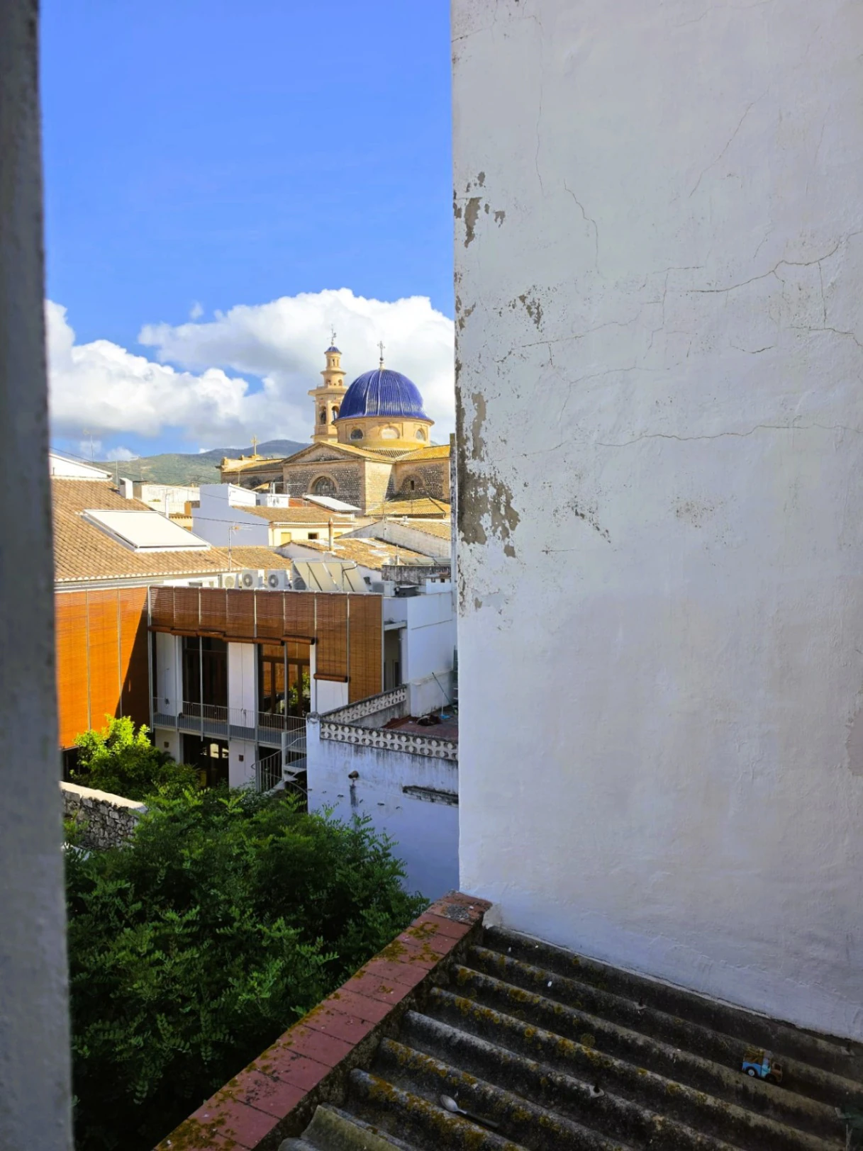 Amplio apartamento de 4 habitaciones en venta - Jalón