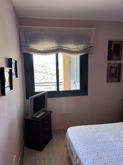 Helle Wohnung in der exklusiven Gegend von La Cala de Villajoyosa.