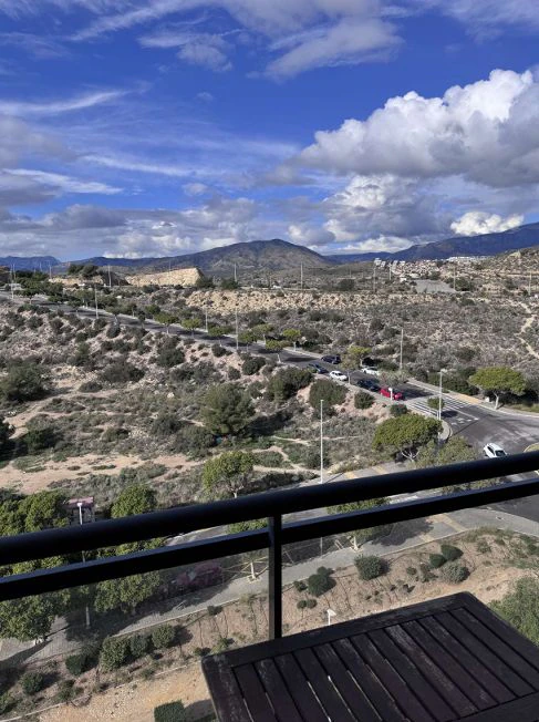 Luminoso apartamento situado en la exclusiva zona de La Cala de Villajoyosa