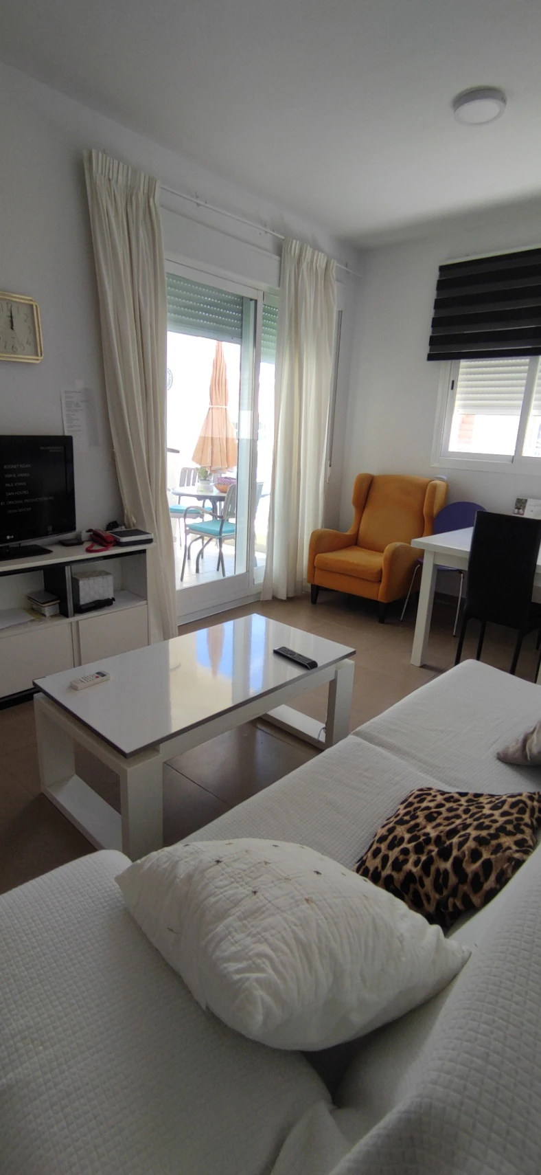 Ático dúplex con vistas panorámicas al mar – Exclusividad a 100 metros de la playa