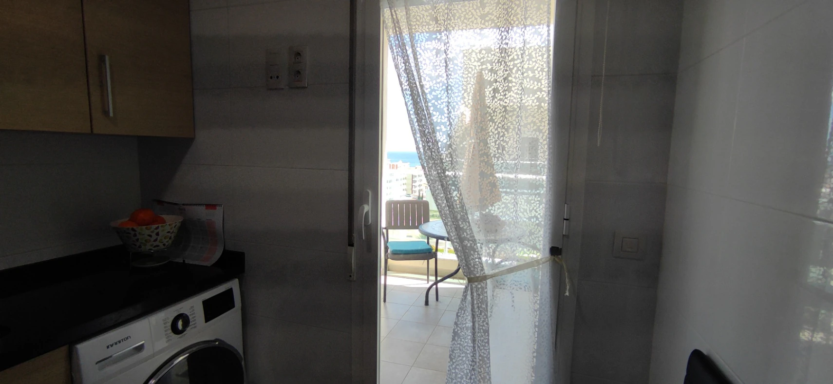Ático dúplex con vistas panorámicas al mar – Exclusividad a 100 metros de la playa
