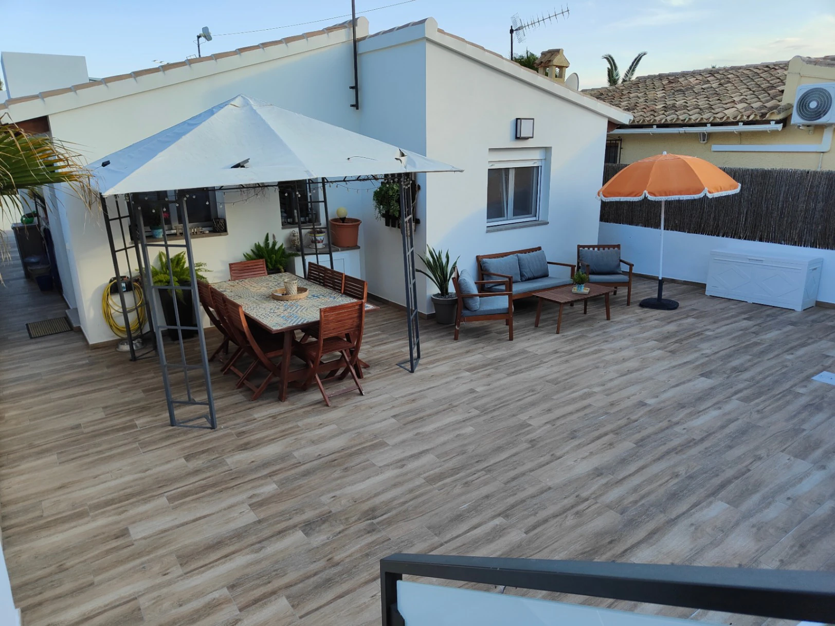 Encantadora casa independiente en alquiler anual en la zona de La Sabatera, Moraira