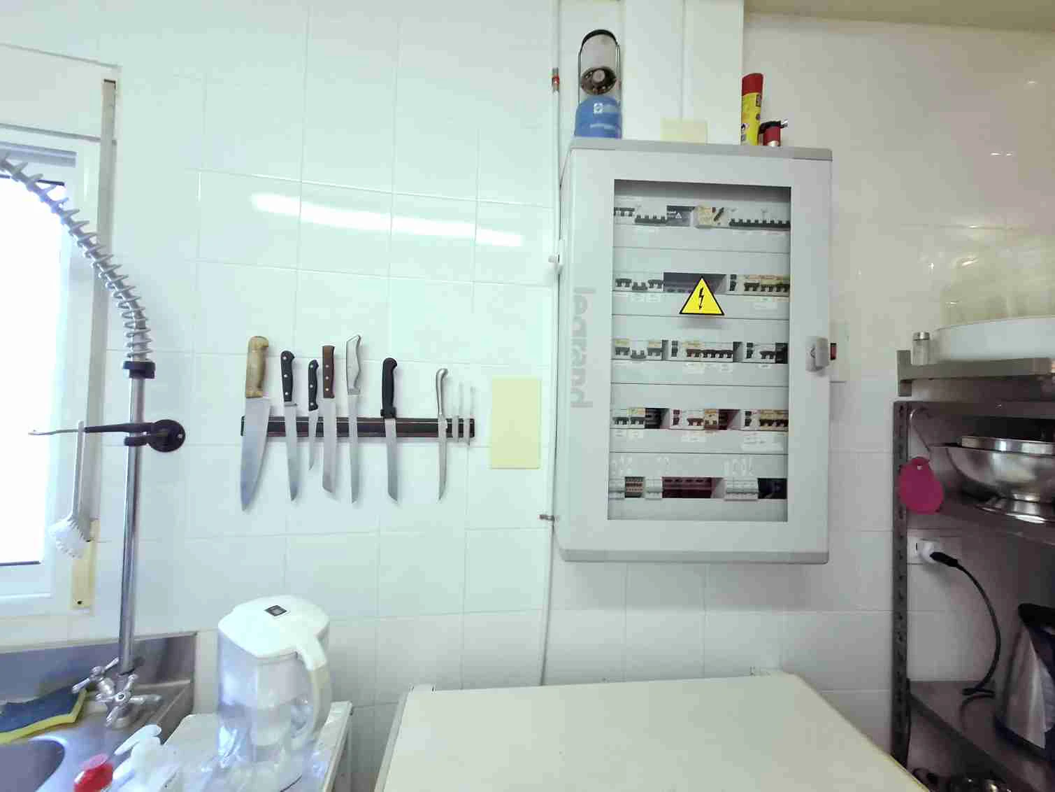 HH-CD346809 - Establecimiento de ocio o hostelería con vivienda propia en venta en Sanet y Negrals