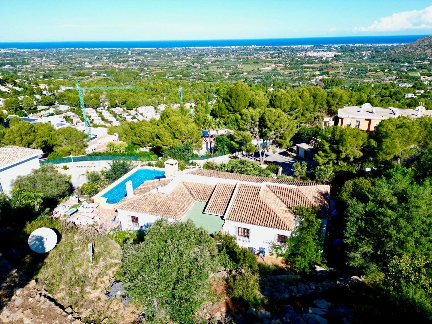 VP12 - Villa en La Sella golf con vistas al Mar, en Alicante, España.