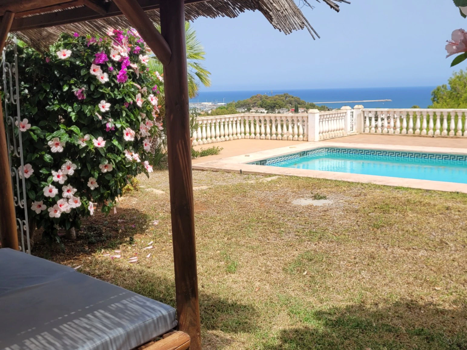 K-BR44437 - Chalet pareado en venta en Dénia con vistas panorámicas