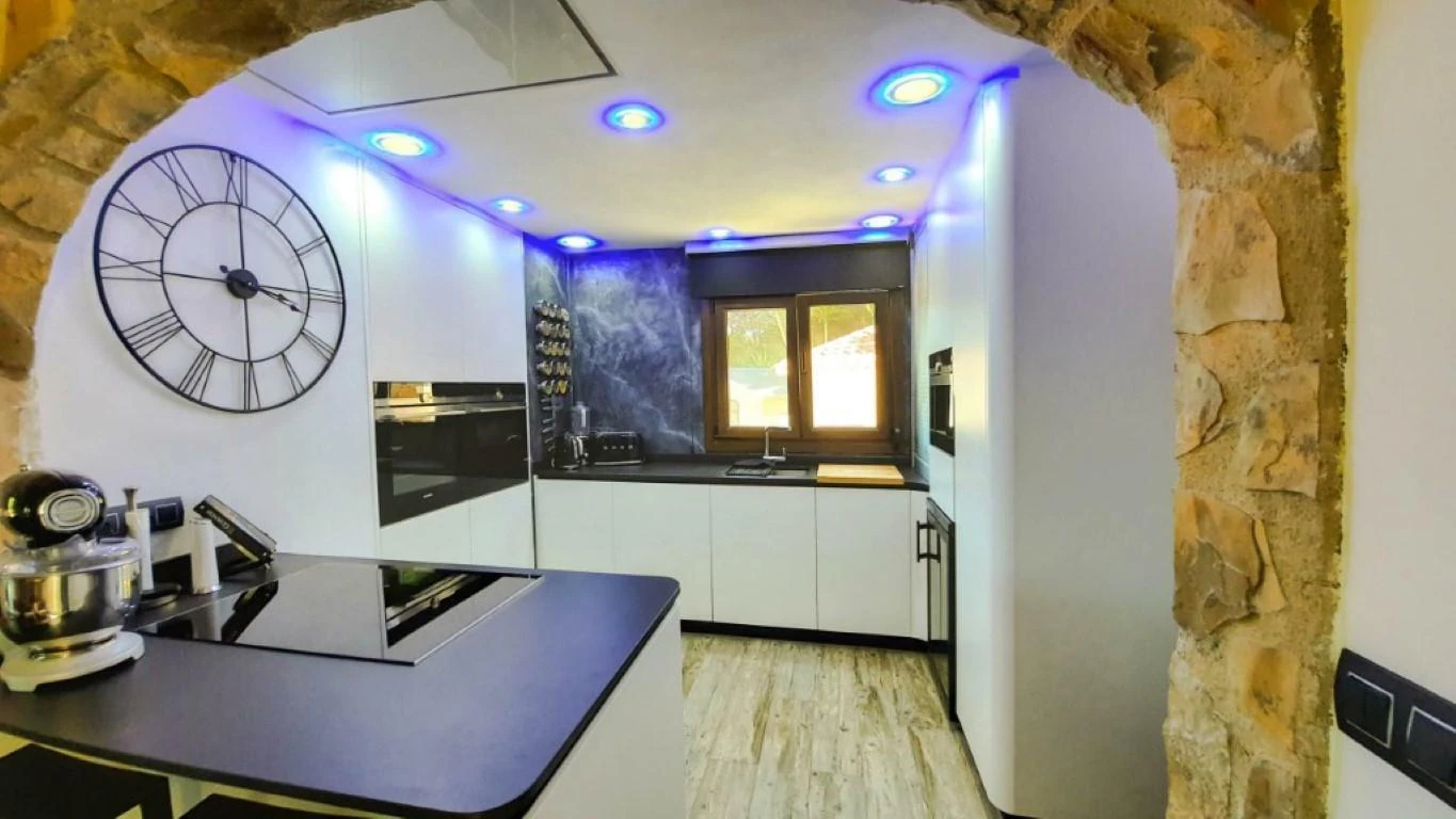 VP65 - Chalets en venta en DENIA