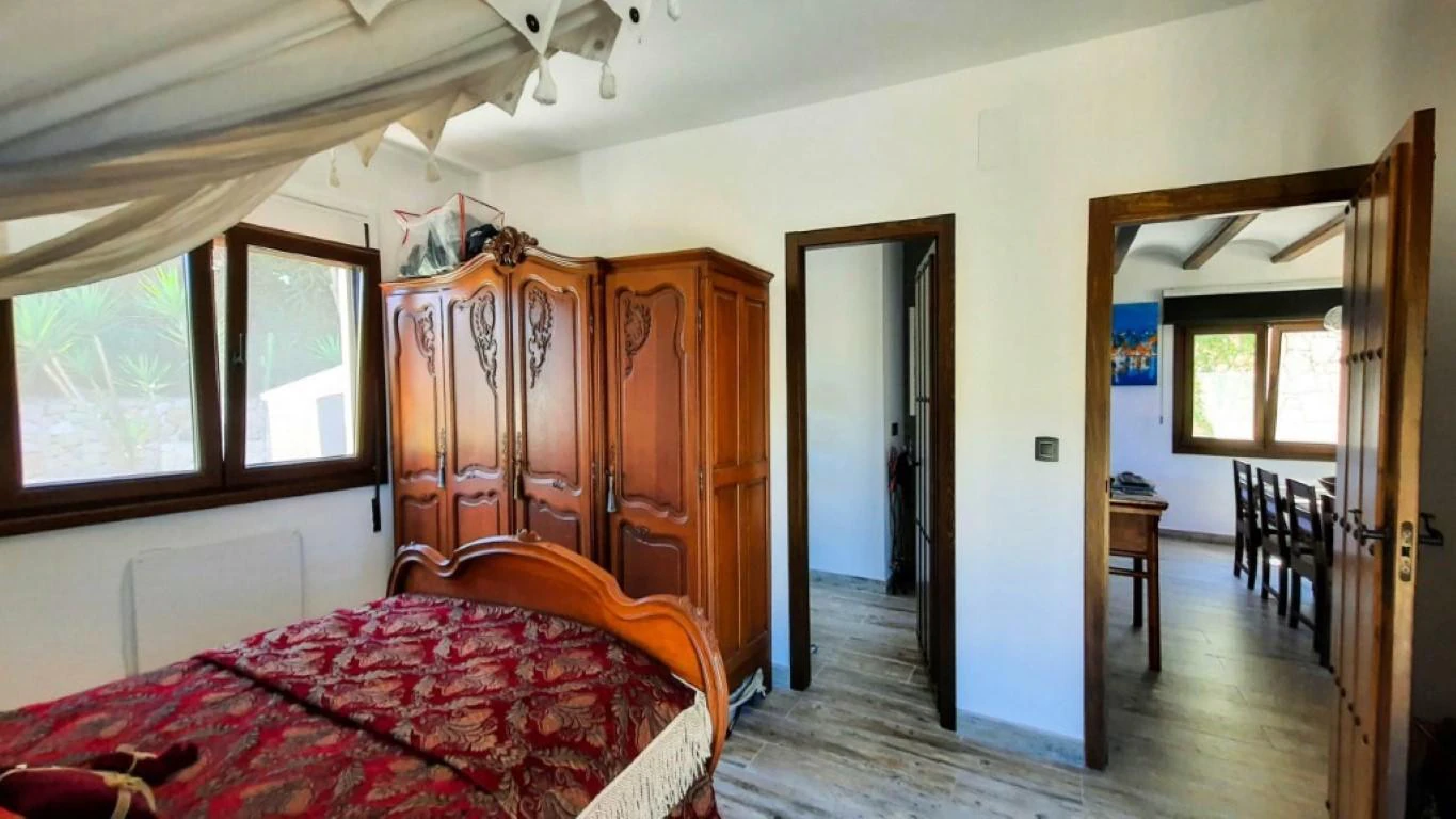 VP65 - Chalets en venta en DENIA