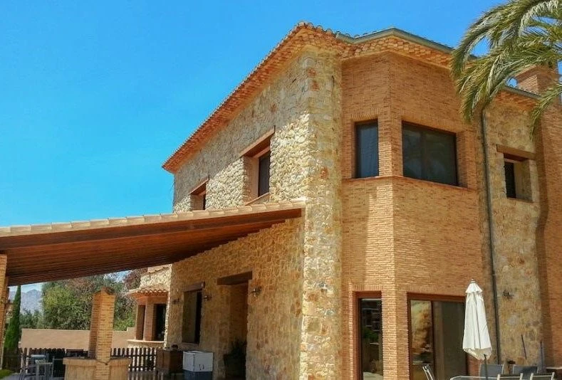 VP07 - Finca Rustica en venta con parcela amplia