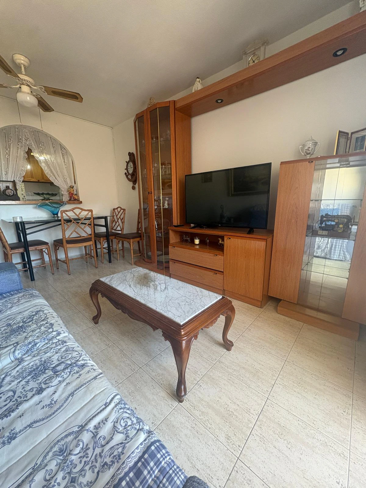 MPI625153 - Apartamento en venta de 2 dormitorios en Torrevieja, Alicante.