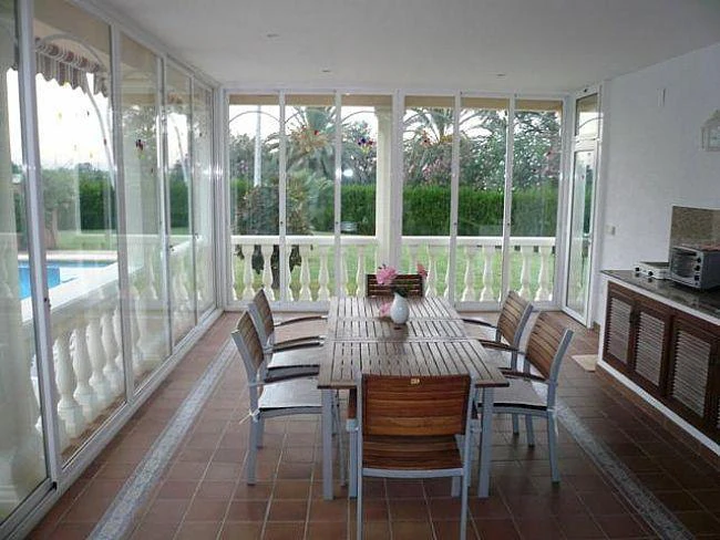 VP118 - Chalet en venta con gran parcela en Las Marinas Denia