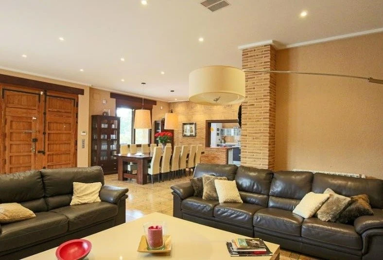 VP07 - Finca Rustica en venta con parcela amplia
