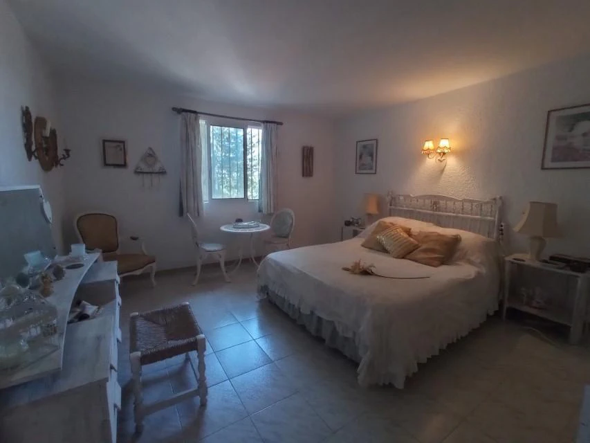 VP8 - Chalet en venta en Pedreguer con vistas