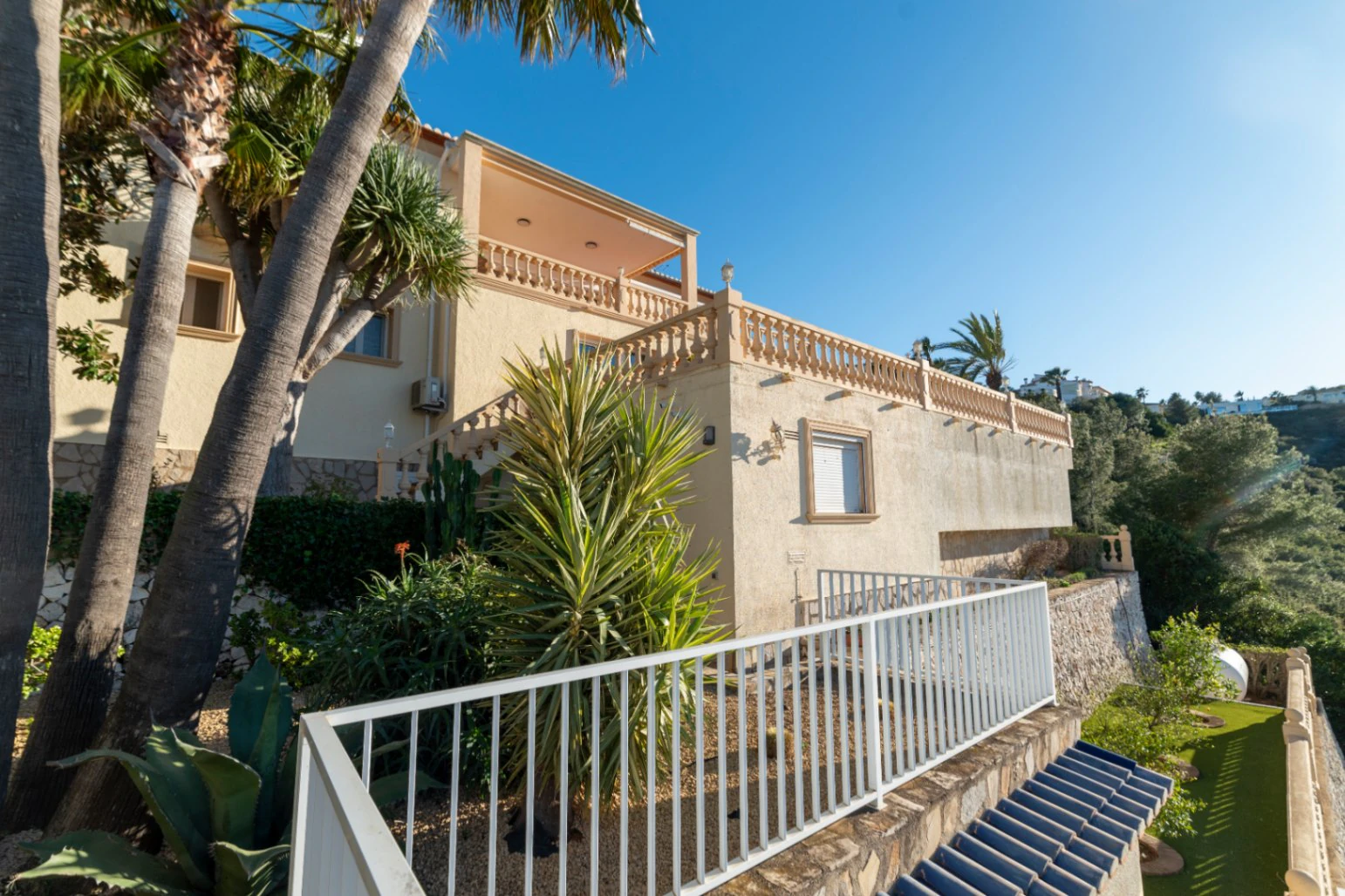 K-DI422399 - Villa de lujo con vista al mar en Denia
