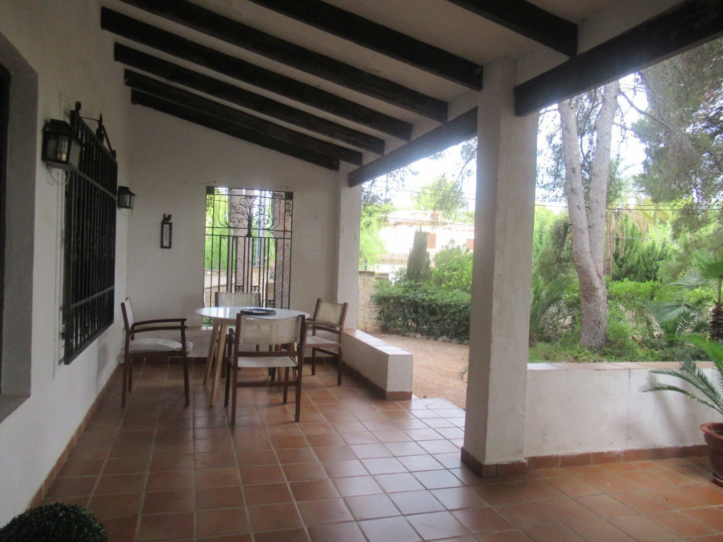 V40 - Chalet en venta en Las Rotas Denia con gran parcela de terreno