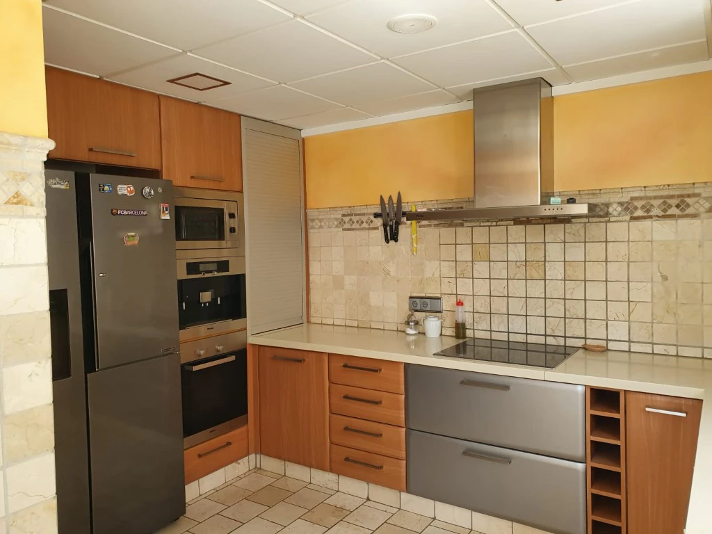 VP22 - Chalet renovado en Denia en venta con vistas al Mar