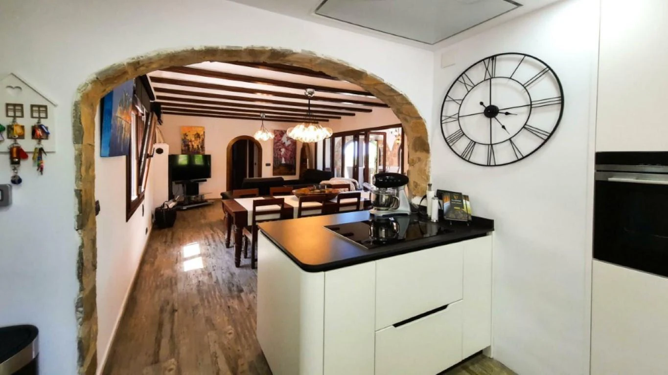 VP65 - Chalets en venta en DENIA