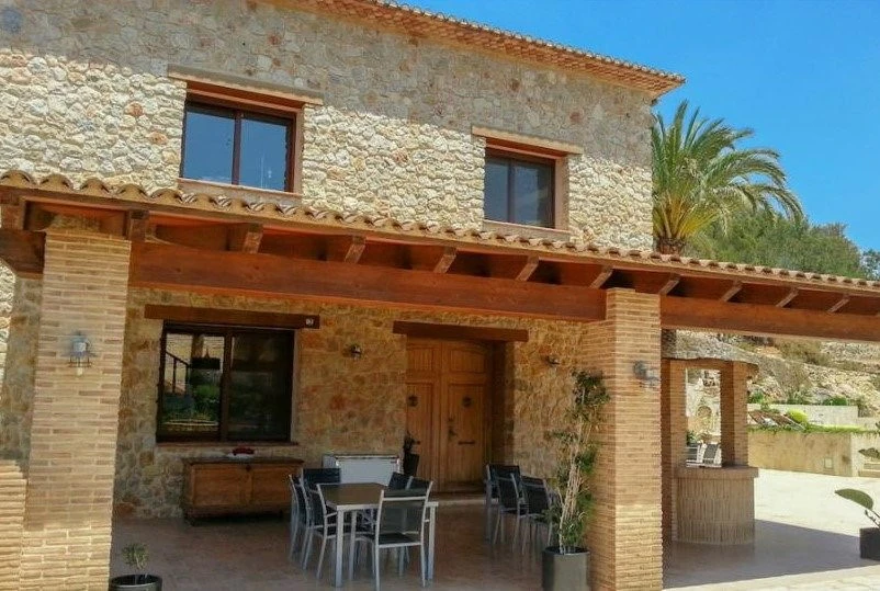 VP07 - Finca Rustica en venta con parcela amplia
