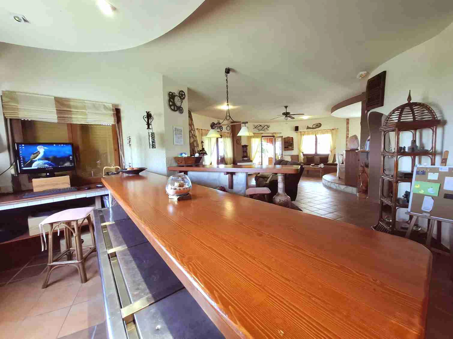 HH-CD346809 - Establecimiento de ocio o hostelería con vivienda propia en venta en Sanet y Negrals
