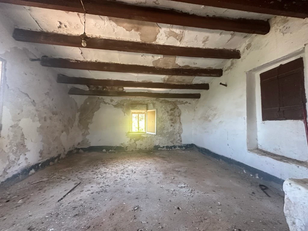 V04 - Casa de campo en venta en Pego.